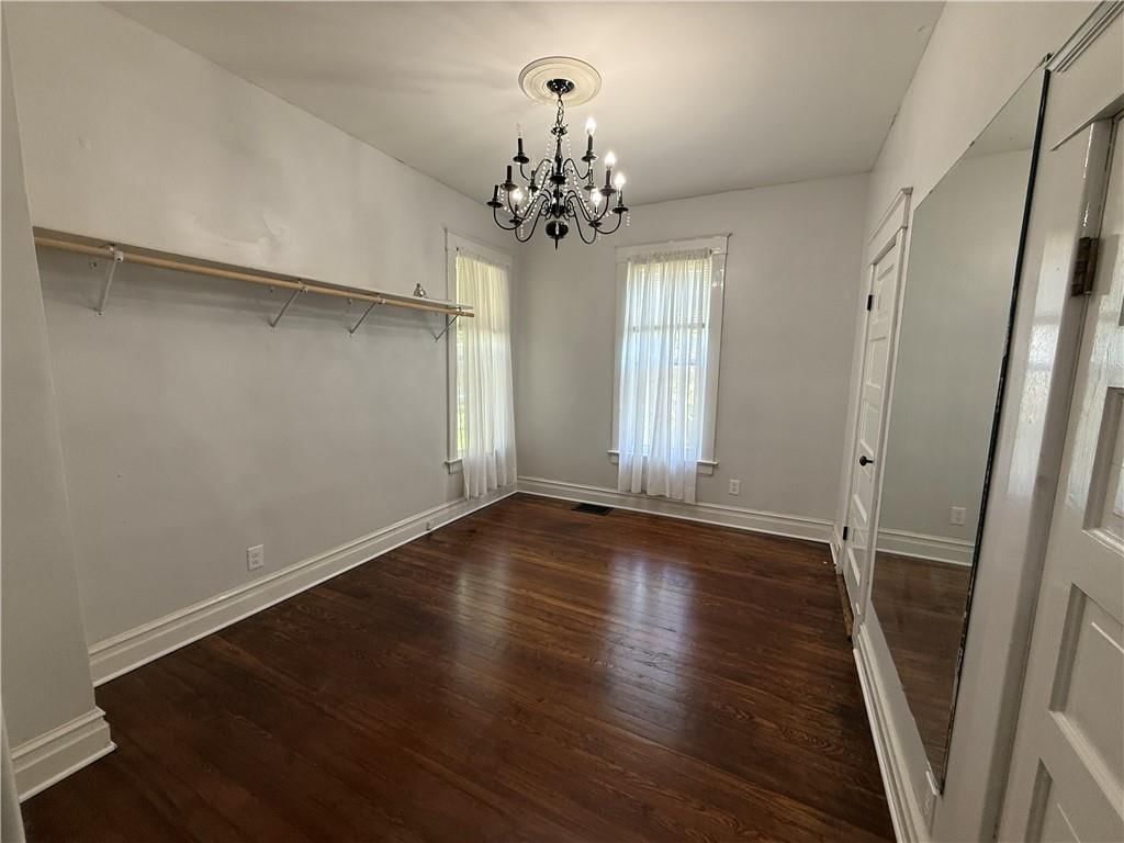 704 S Fuller Avenue — photo 10