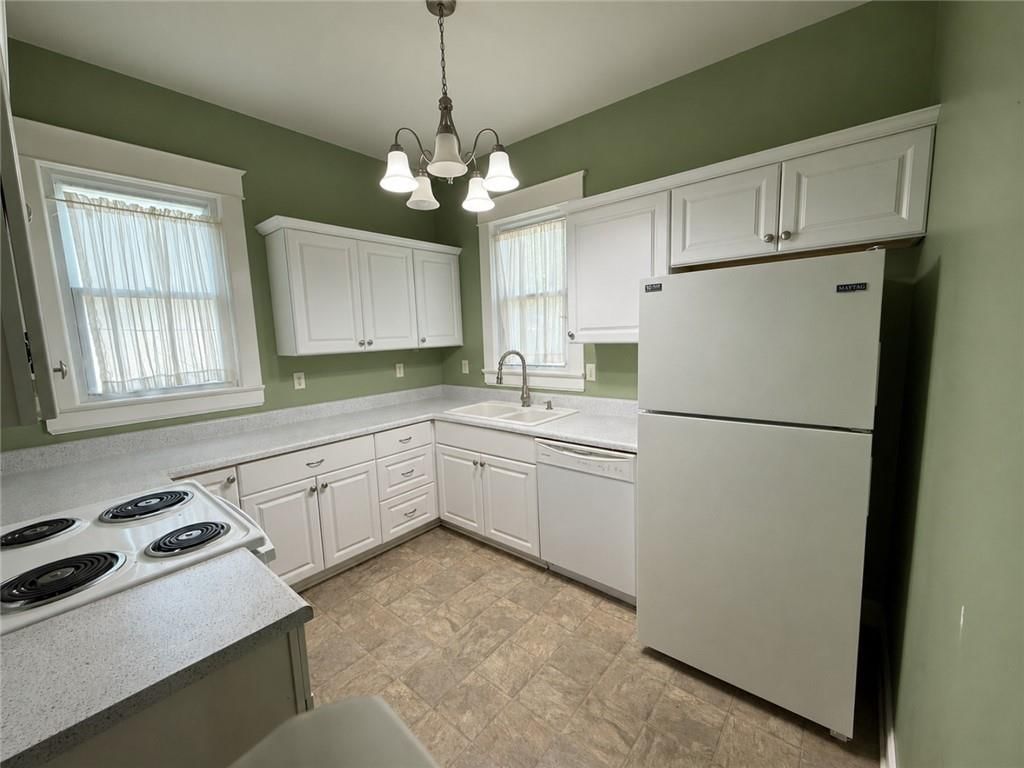 704 S Fuller Avenue — photo 12