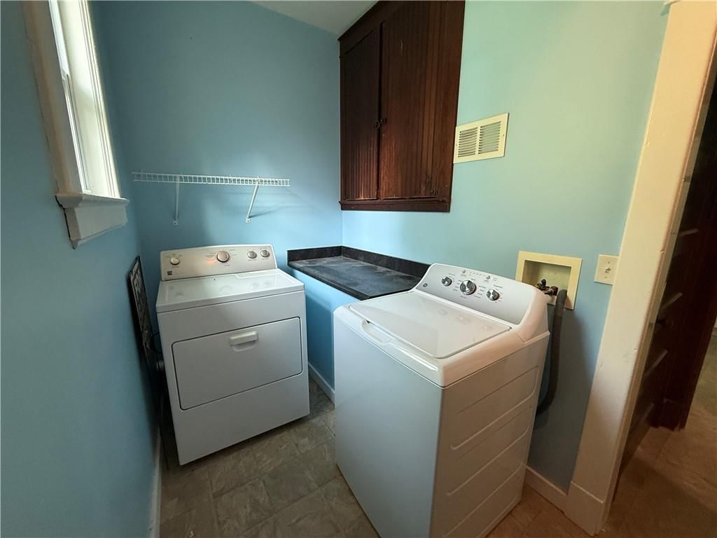 704 S Fuller Avenue — photo 13