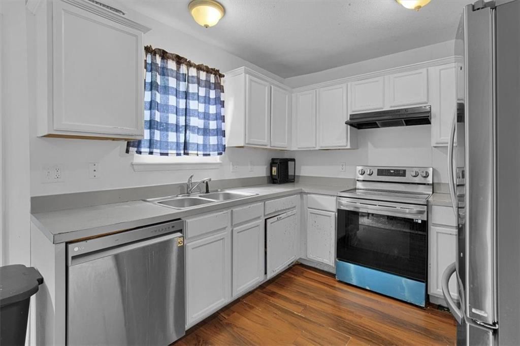 5713 Norton Avenue — photo 7