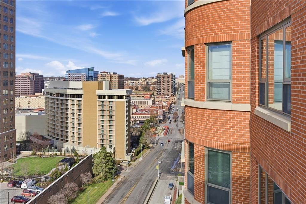 4950 Central Street — photo 1