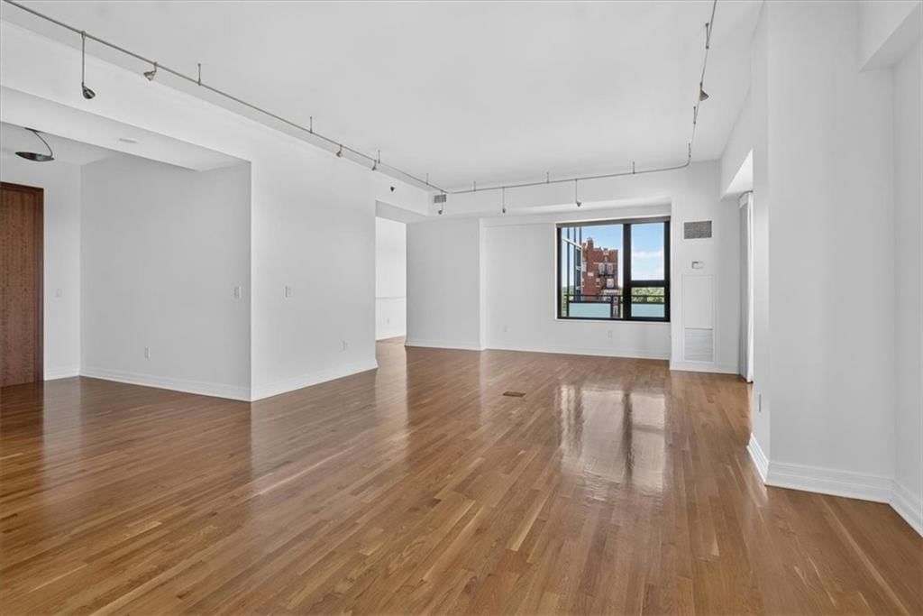 4950 Central Street — photo 5