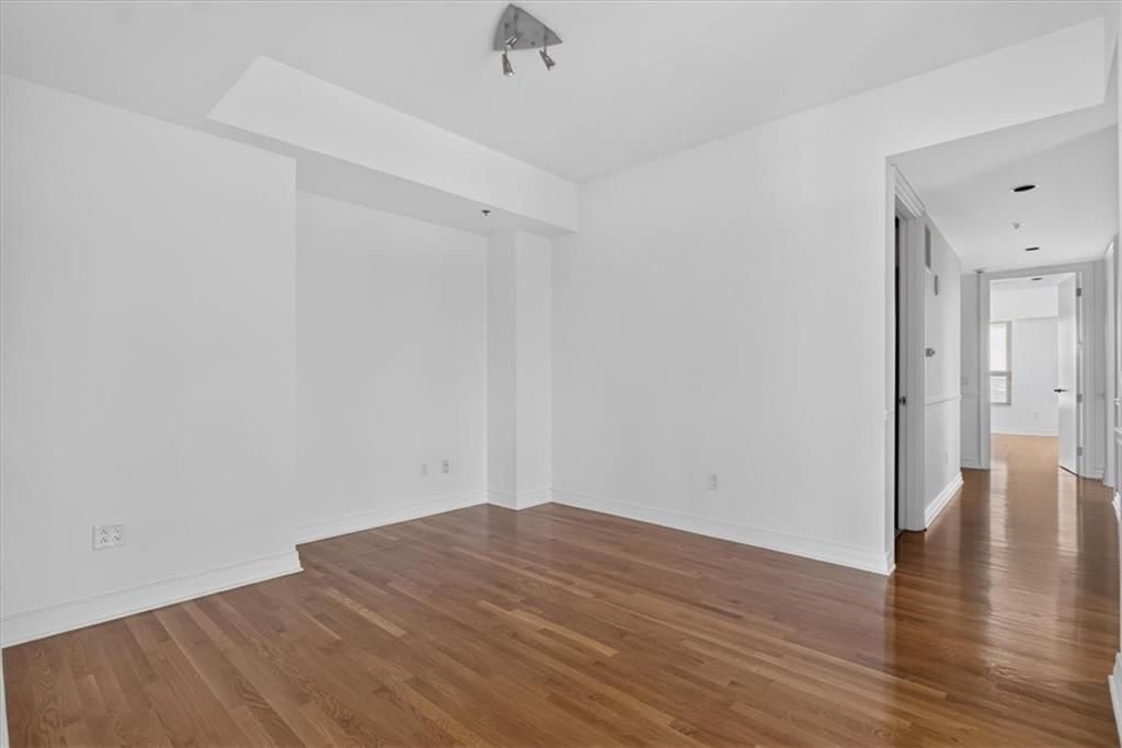 4950 Central Street — photo 9