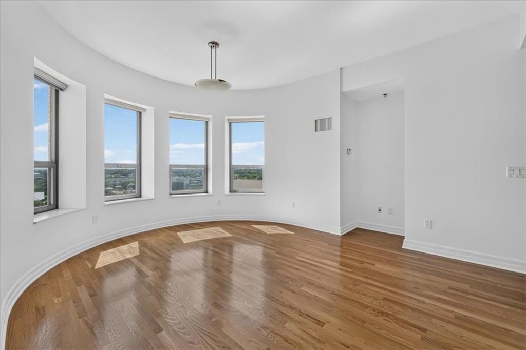 4950 Central Street — photo 35