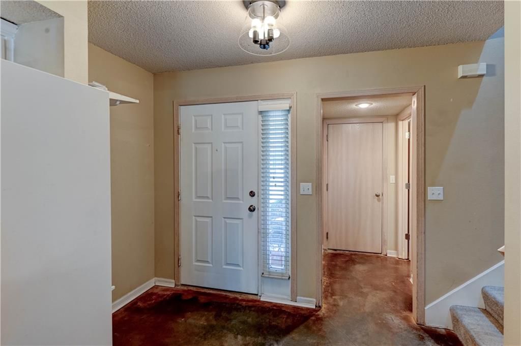 8112 N Lawn Avenue — photo 36