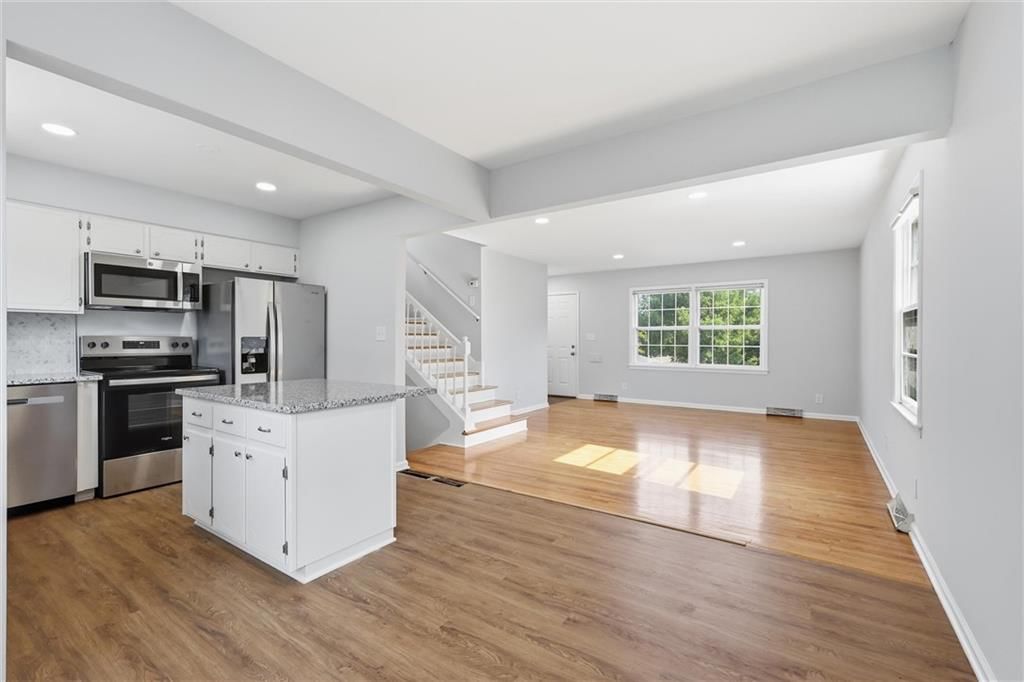 10729 Mcgee Street — photo 14