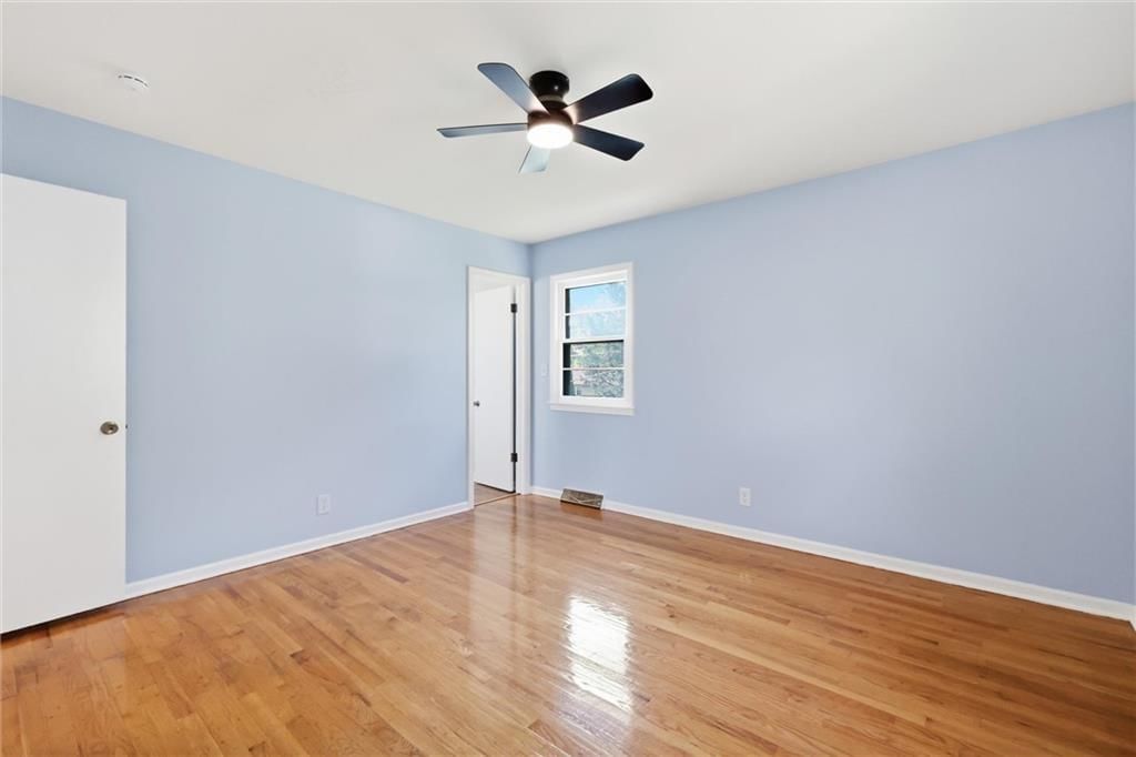 10729 Mcgee Street — photo 16