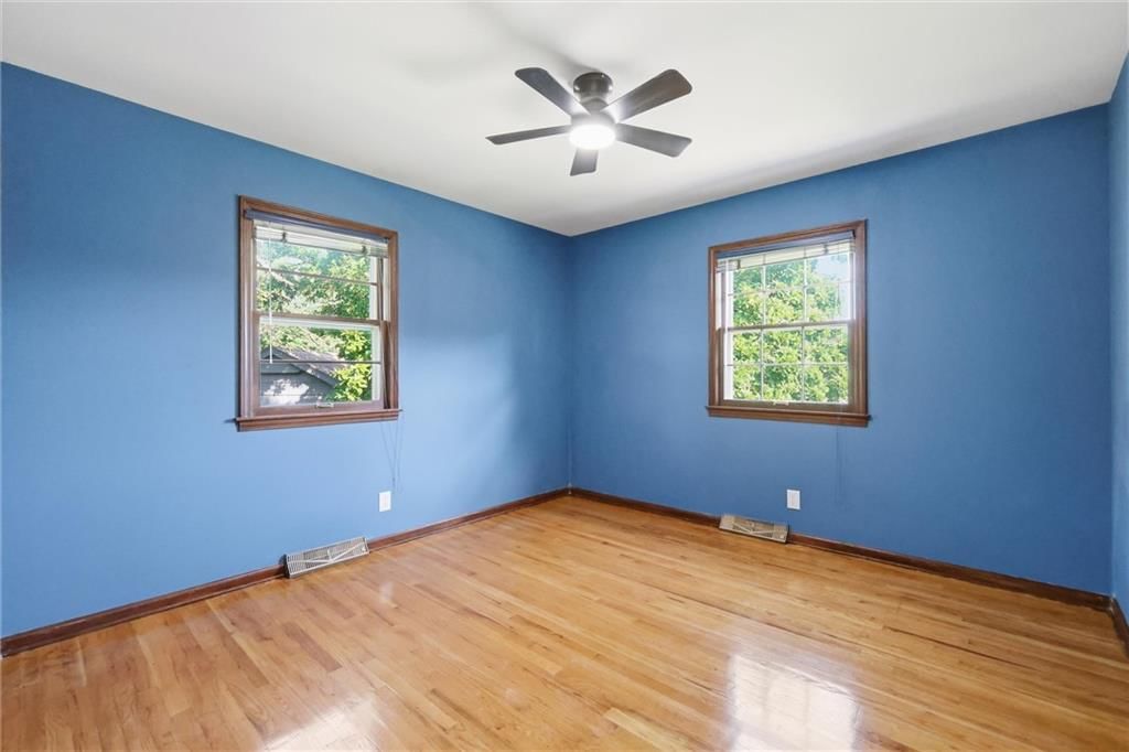 10729 Mcgee Street — photo 21