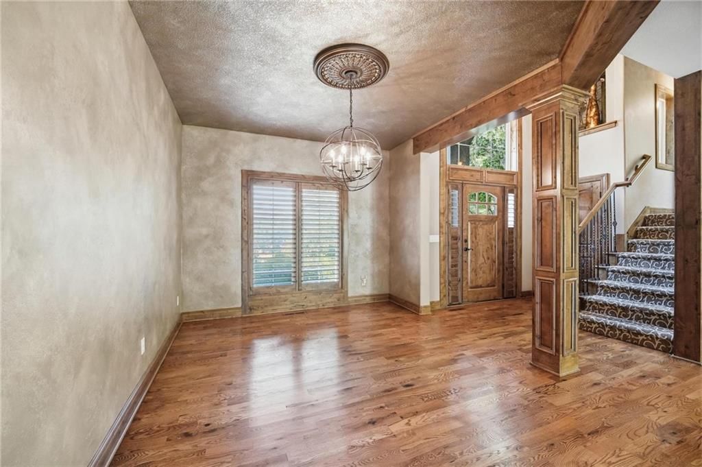 9415 N Kensington Avenue — photo 10