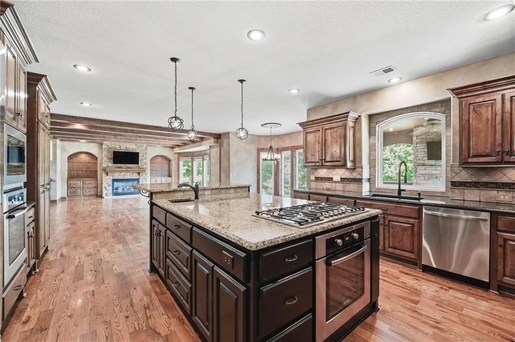 9415 N Kensington Avenue — photo 24