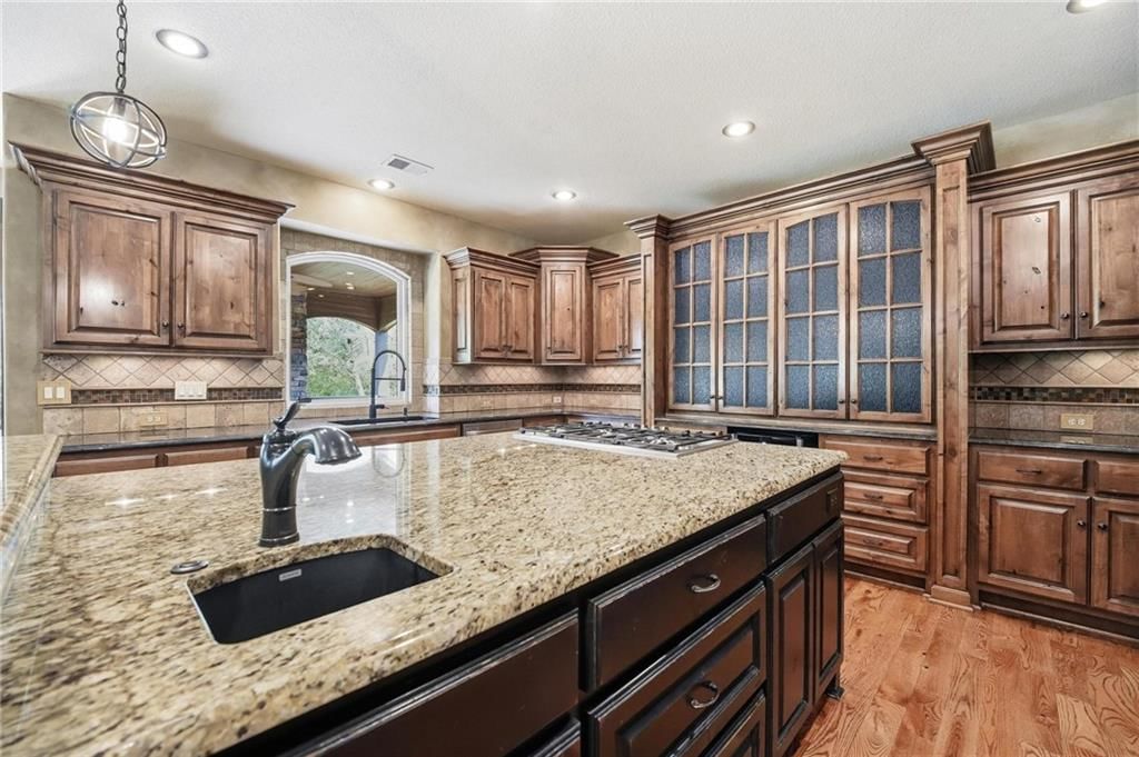 9415 N Kensington Avenue — photo 26