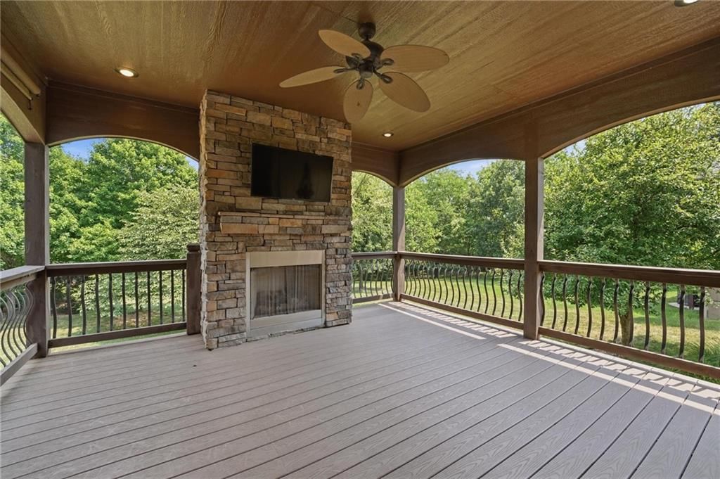 9415 N Kensington Avenue — photo 33