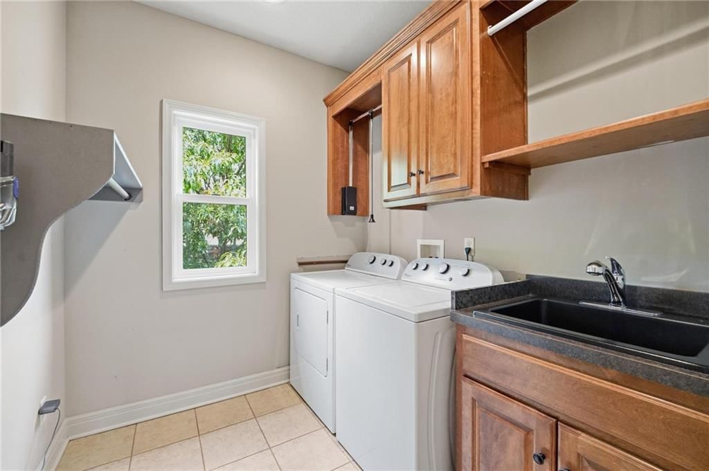 9415 N Kensington Avenue — photo 38