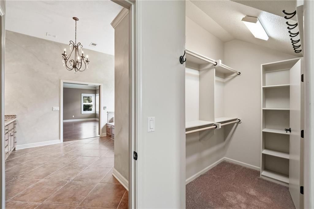 9415 N Kensington Avenue — photo 59