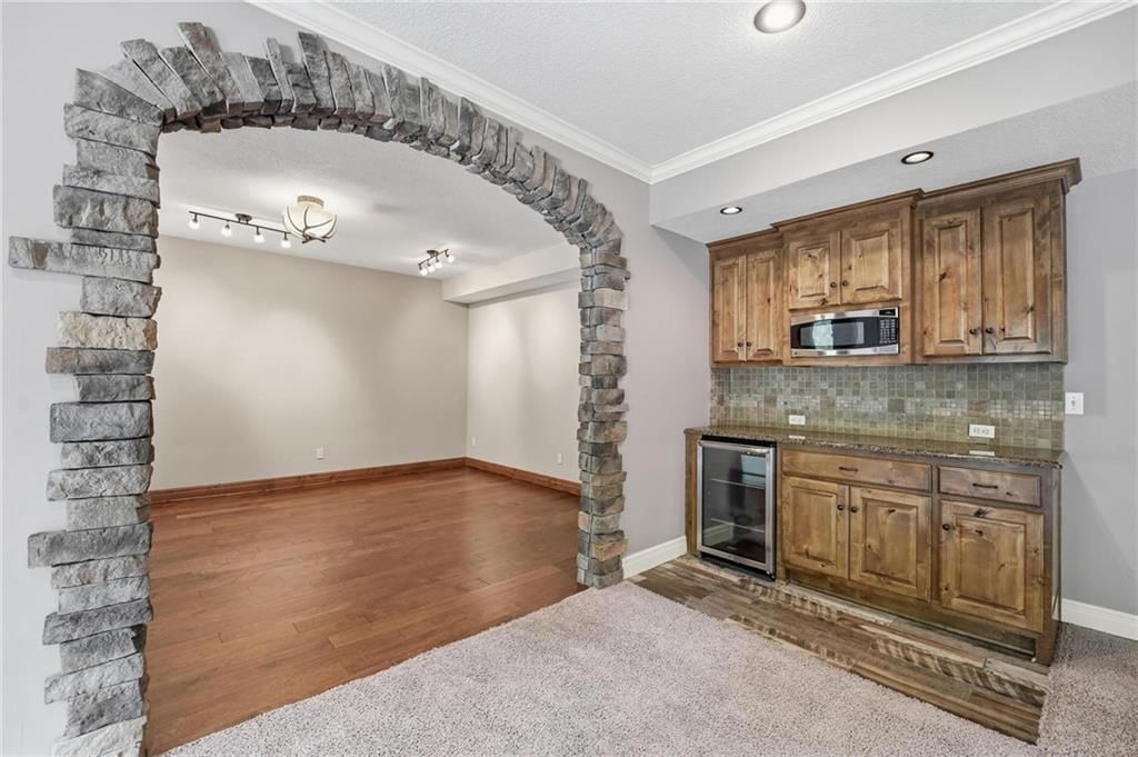 9415 N Kensington Avenue — photo 70