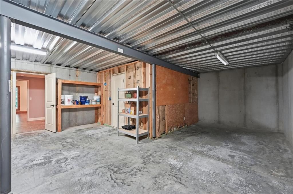 9415 N Kensington Avenue — photo 78