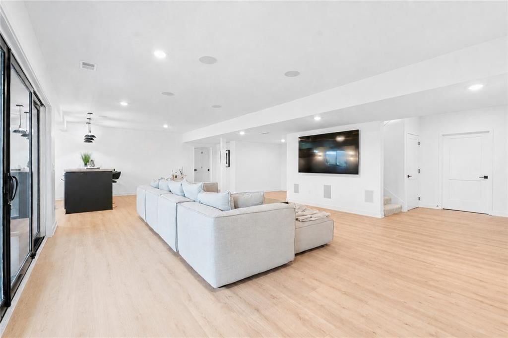 17420 Crystal Street — photo 18