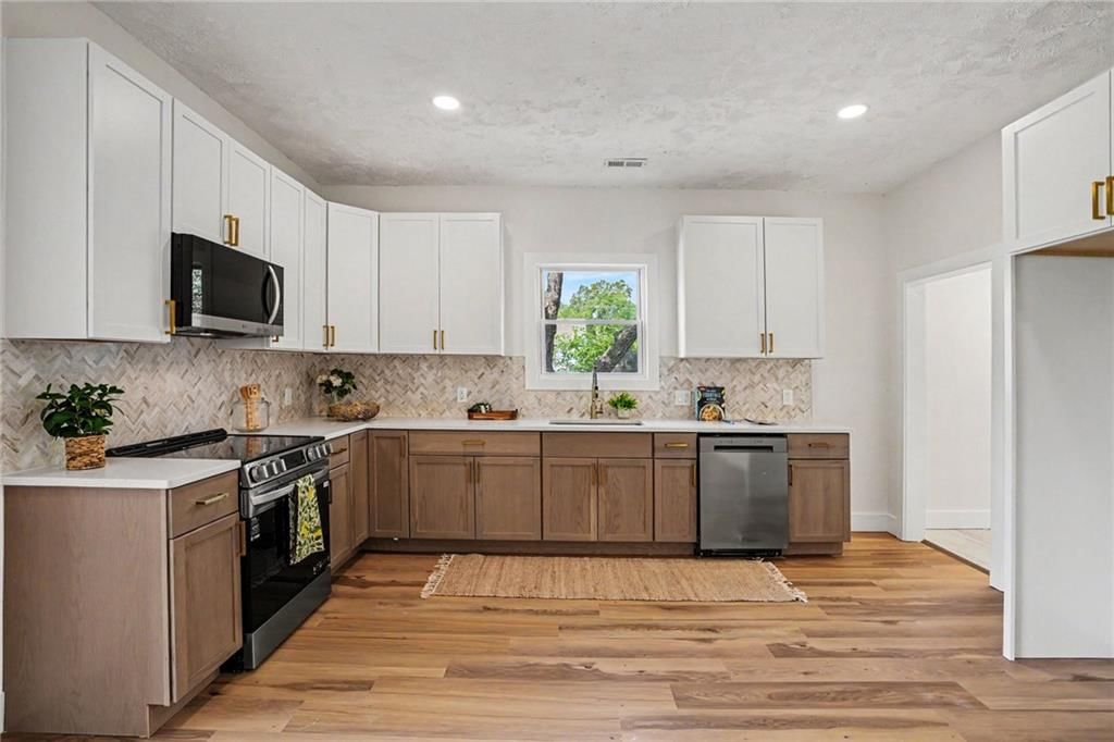 7560 Hoover Road — photo 11