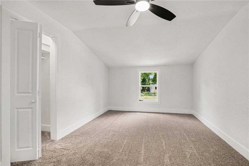 7560 Hoover Road — photo 13