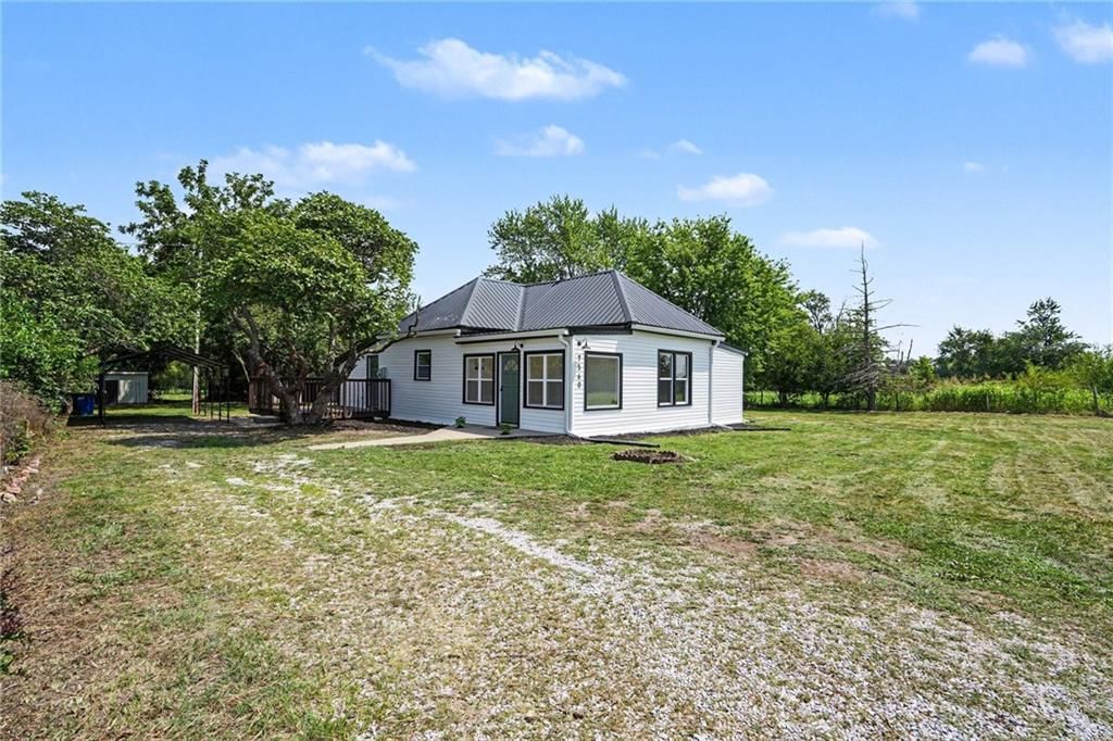 7560 Hoover Road — photo 19