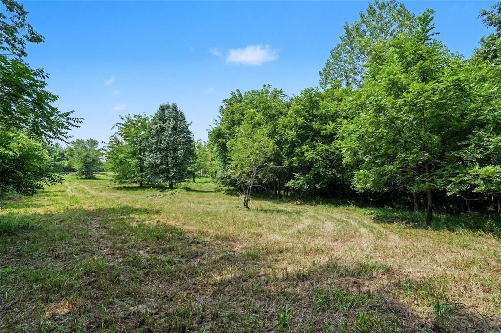 7560 Hoover Road — photo 31