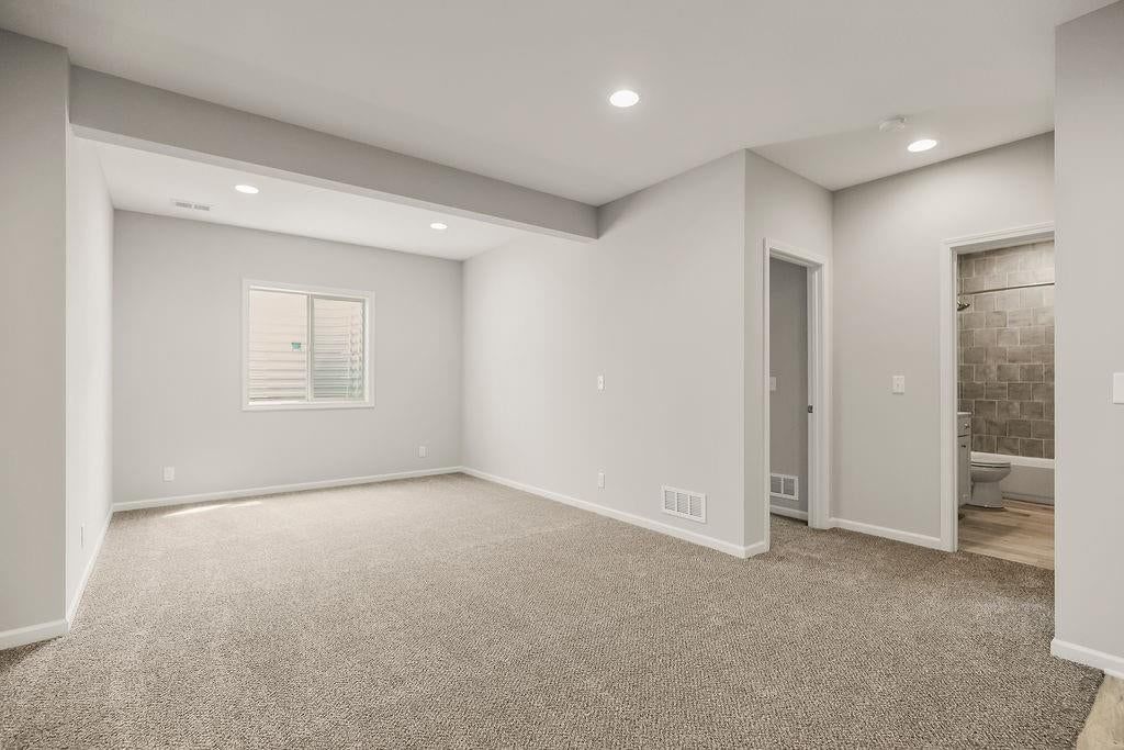 1609 Shadow Drive — photo 34
