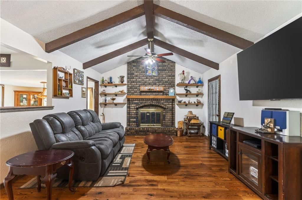 1524 Oxford Court — photo 15