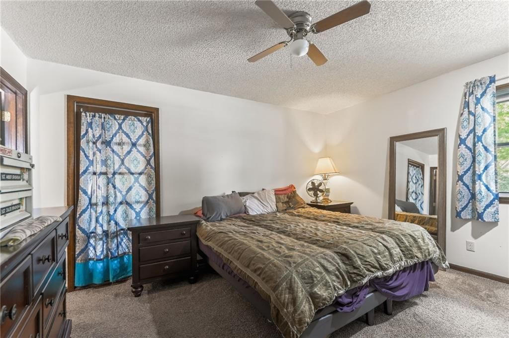 1524 Oxford Court — photo 25