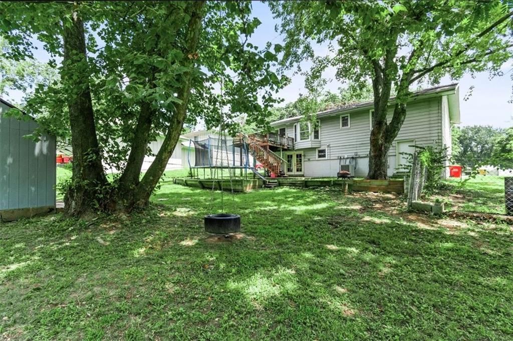 1804 N Rogers Street — photo 22
