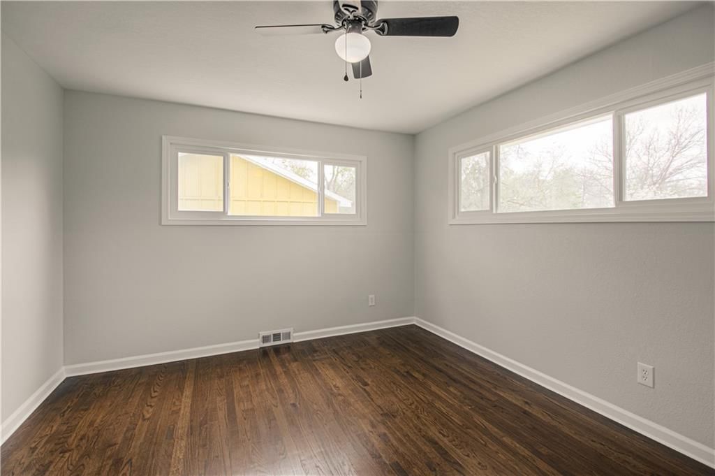7101 E 113th Street — photo 11