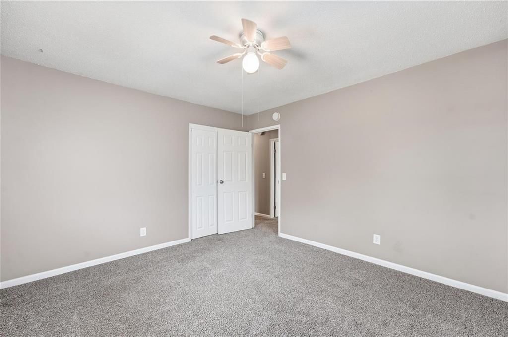 5336 N Richmond Avenue — photo 20