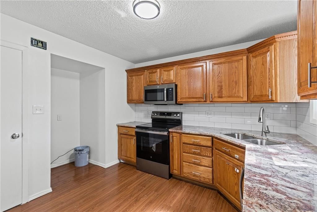 8033 NE San Rafael Drive — photo 10