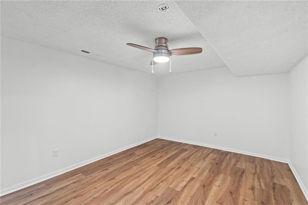 8033 NE San Rafael Drive — photo 22