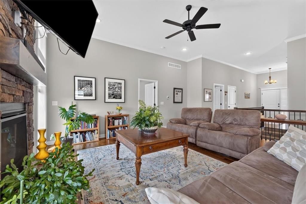 2339 NE Skopelos Court — photo 10