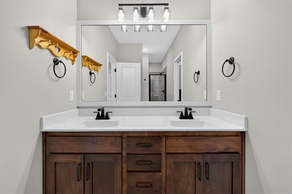 2339 NE Skopelos Court — photo 31