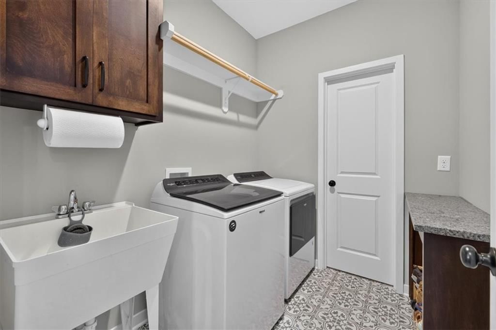2339 NE Skopelos Court — photo 36