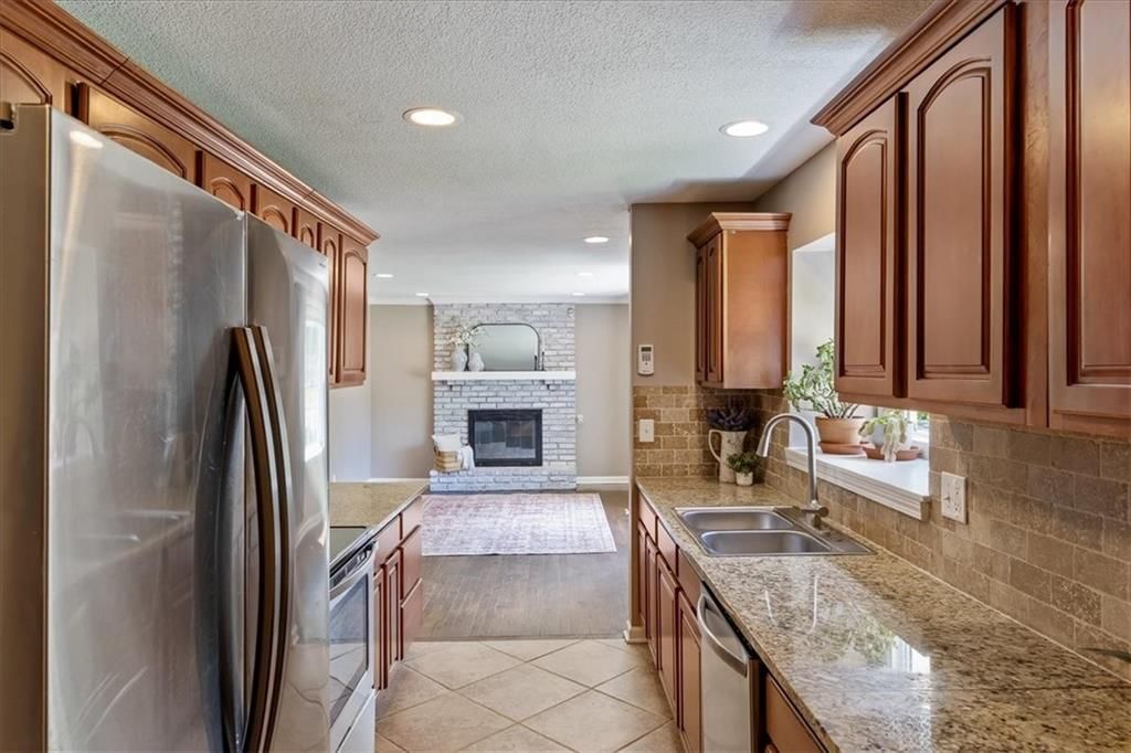 5204 W 50th Terrace — photo 7