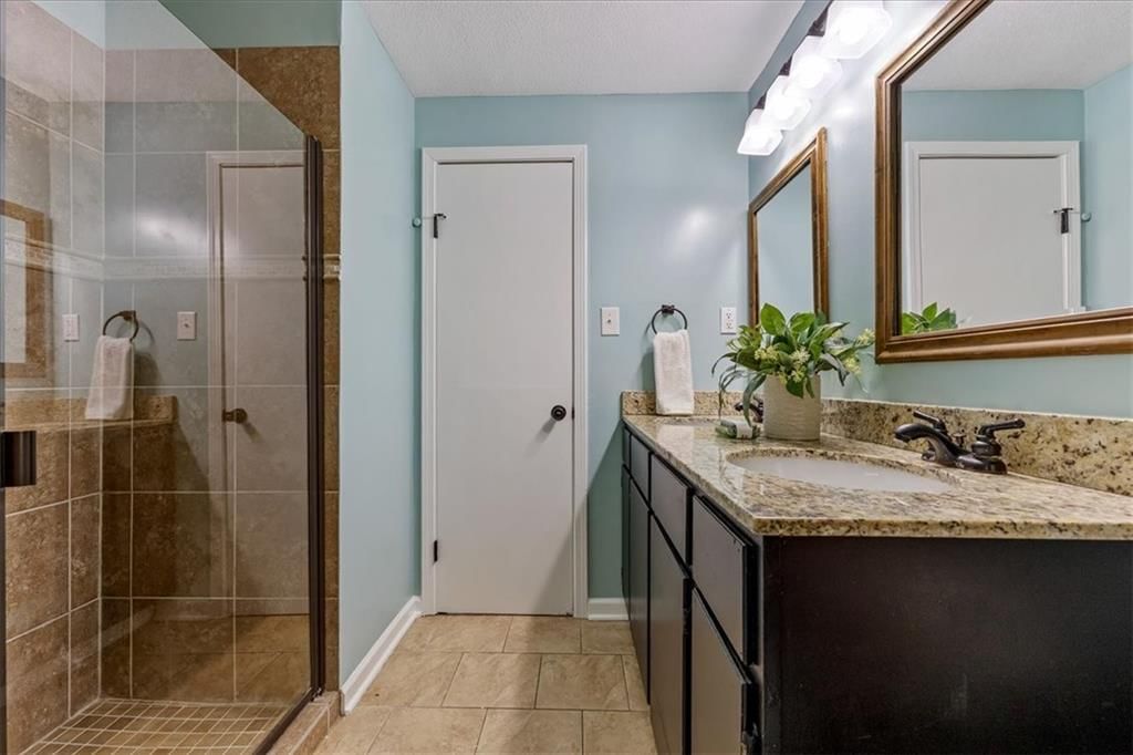 5204 W 50th Terrace — photo 10