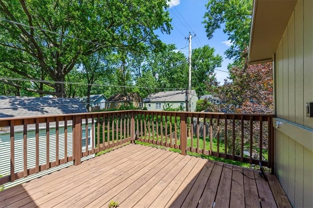 5204 W 50th Terrace — photo 14
