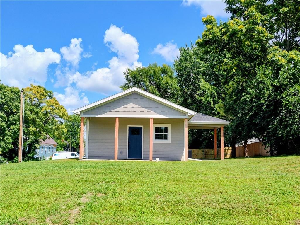 307 N Camden Street, Richmond, MO