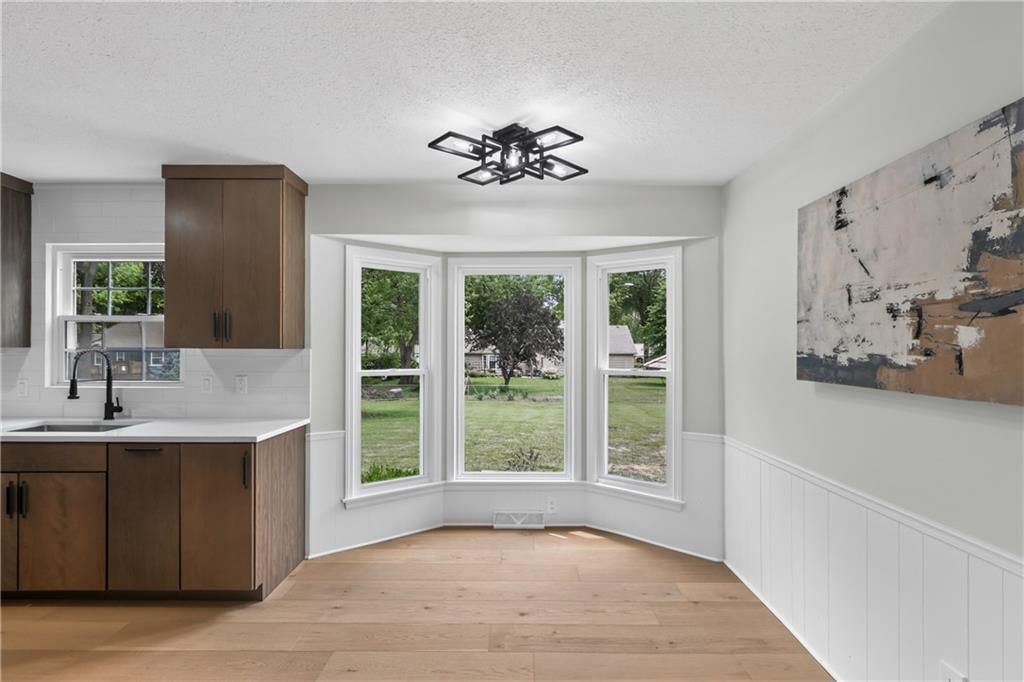 10505 Belinder Road — photo 18
