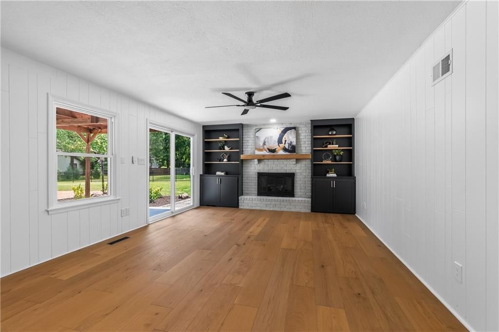 10505 Belinder Road — photo 32