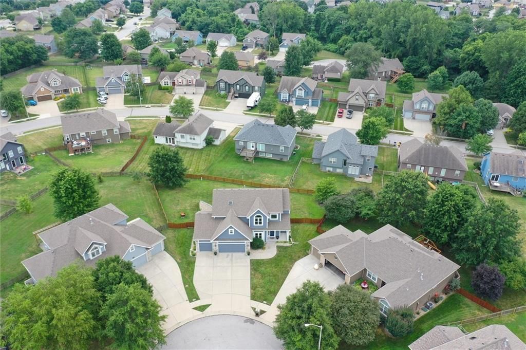 11020 N Tullis Court — photo 32