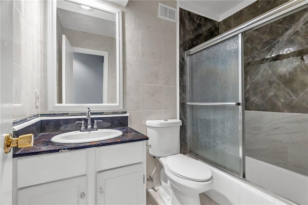 12736 W 108th Street — photo 25