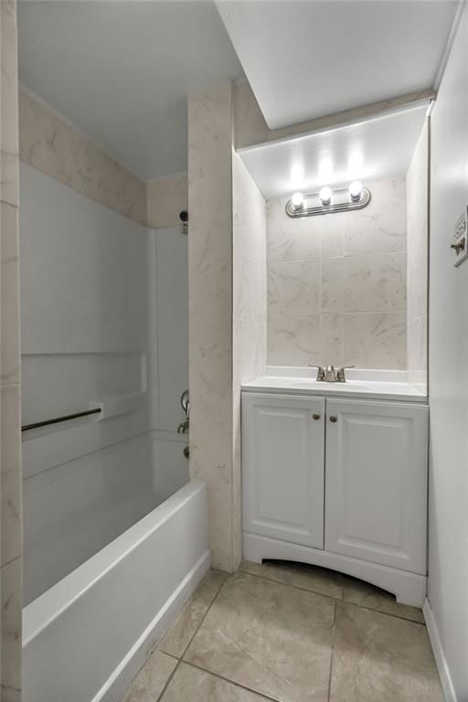 12736 W 108th Street — photo 36
