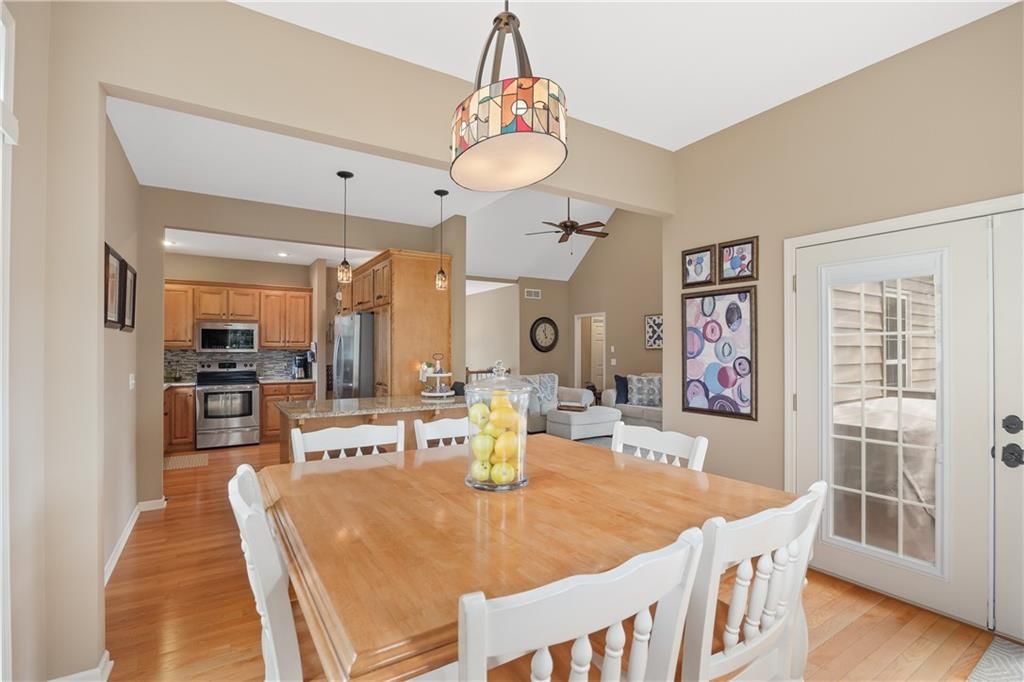 5602 Long View Drive — photo 15