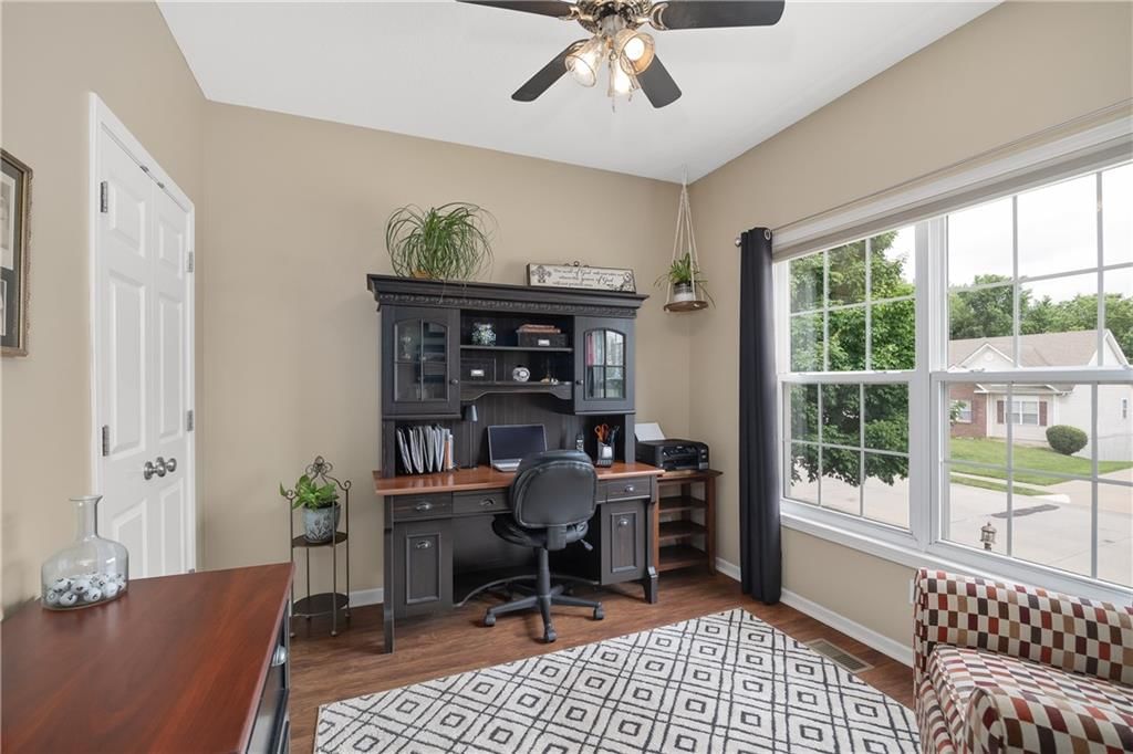 5602 Long View Drive — photo 28