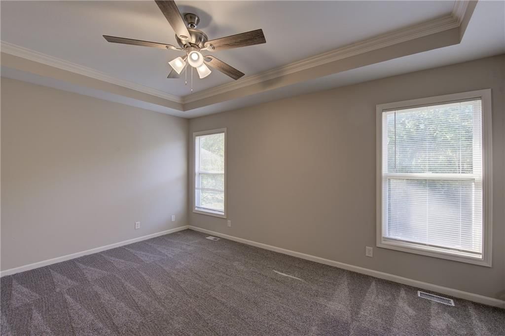 1721 Collins Drive — photo 9