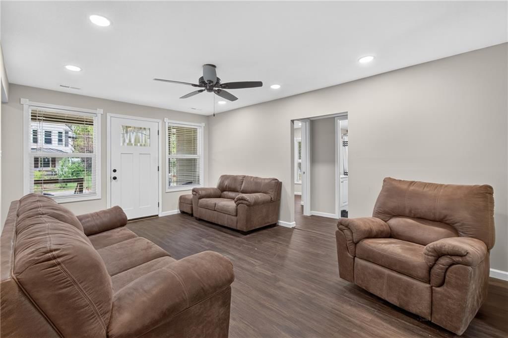 300 W Pine Street — photo 10
