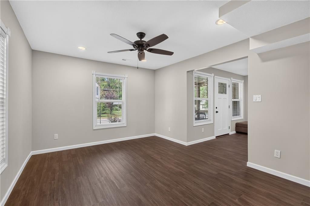 300 W Pine Street — photo 15